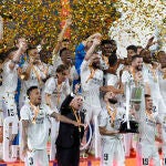 El Real Madrid se lleva su vigésima Copa nueve años después
