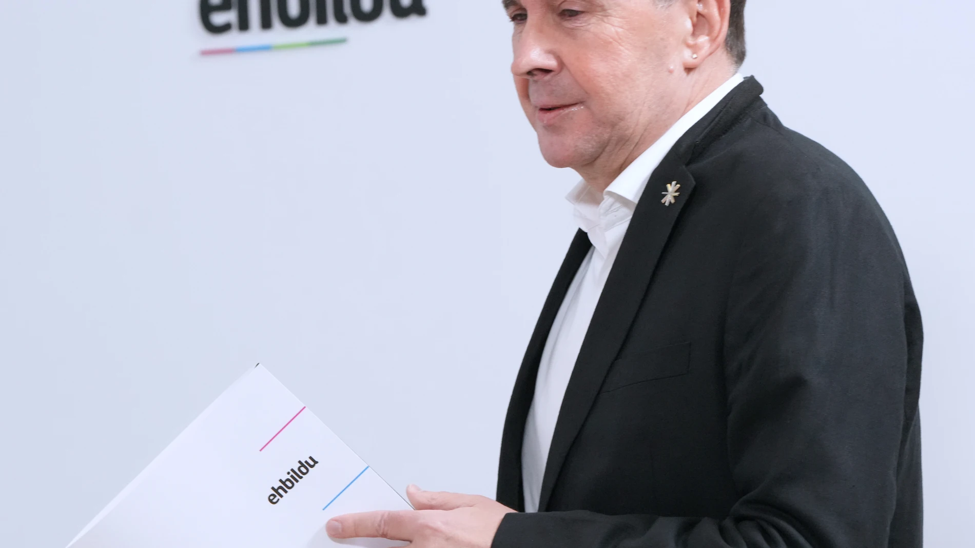 Otegi (EH Bildu) dice que no van a permitir que la derecha gobierne en Navarra