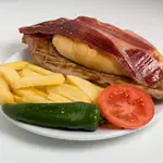 El serranito de Mesones El Serranito