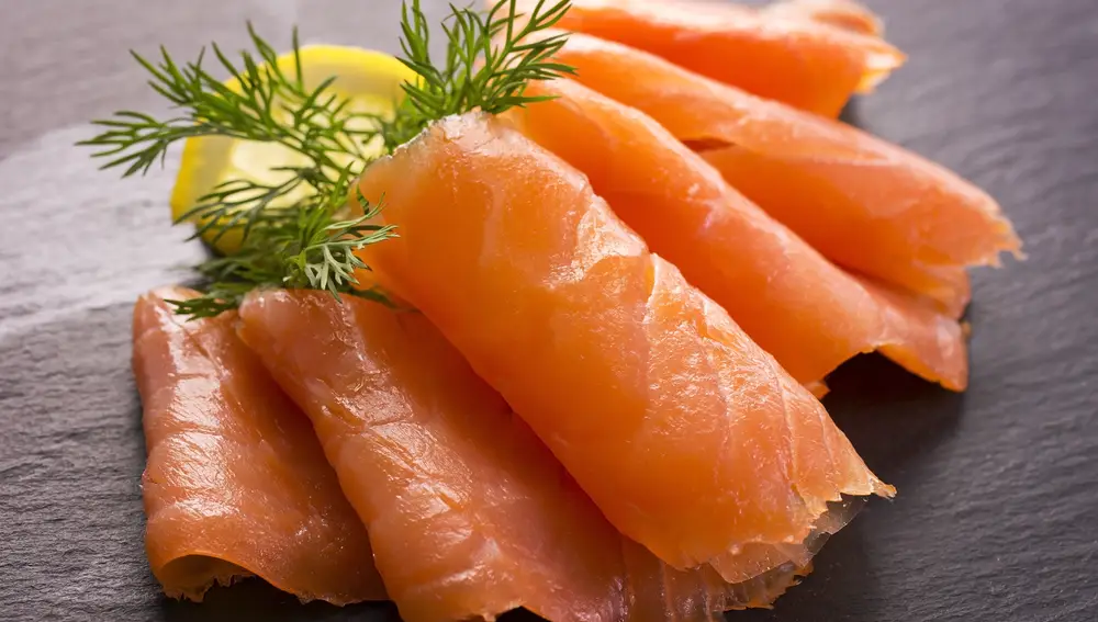El grave peligro de comer salmón ahumado con cierta frecuencia