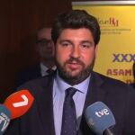 El Gobierno murciano y los sindicatos acuerdan reducir la jornada laboral a 35 horas semanales
