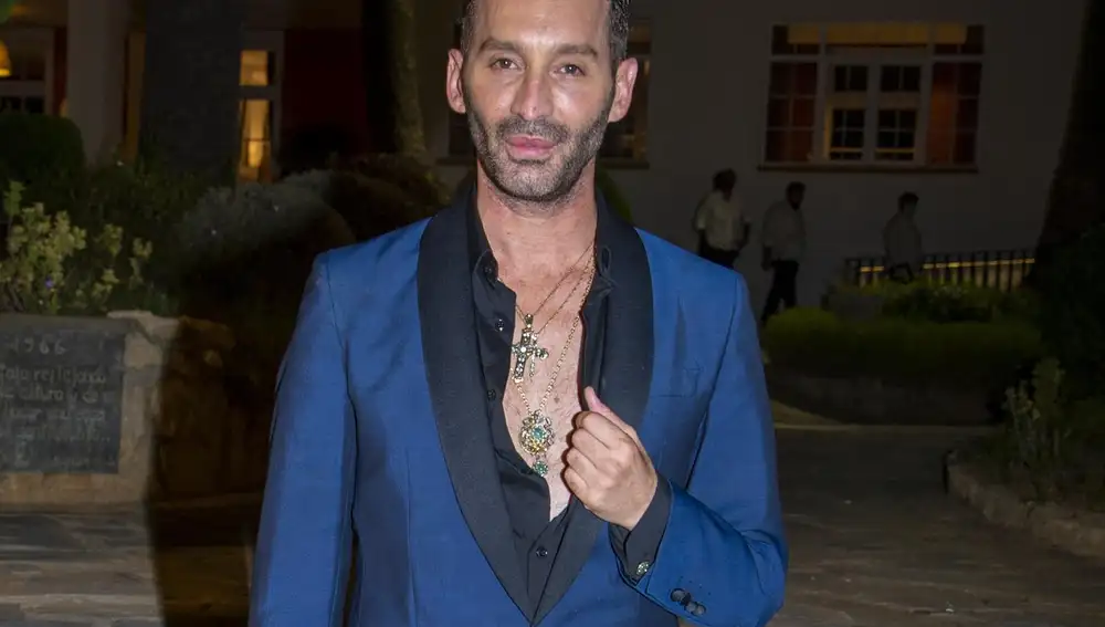 Fallece el diseñador flamenco Cristo Báñez a los 41 años