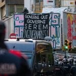 Los manifestantes de Desokupa en Barcelona se dispersan en la plaza Bonanova