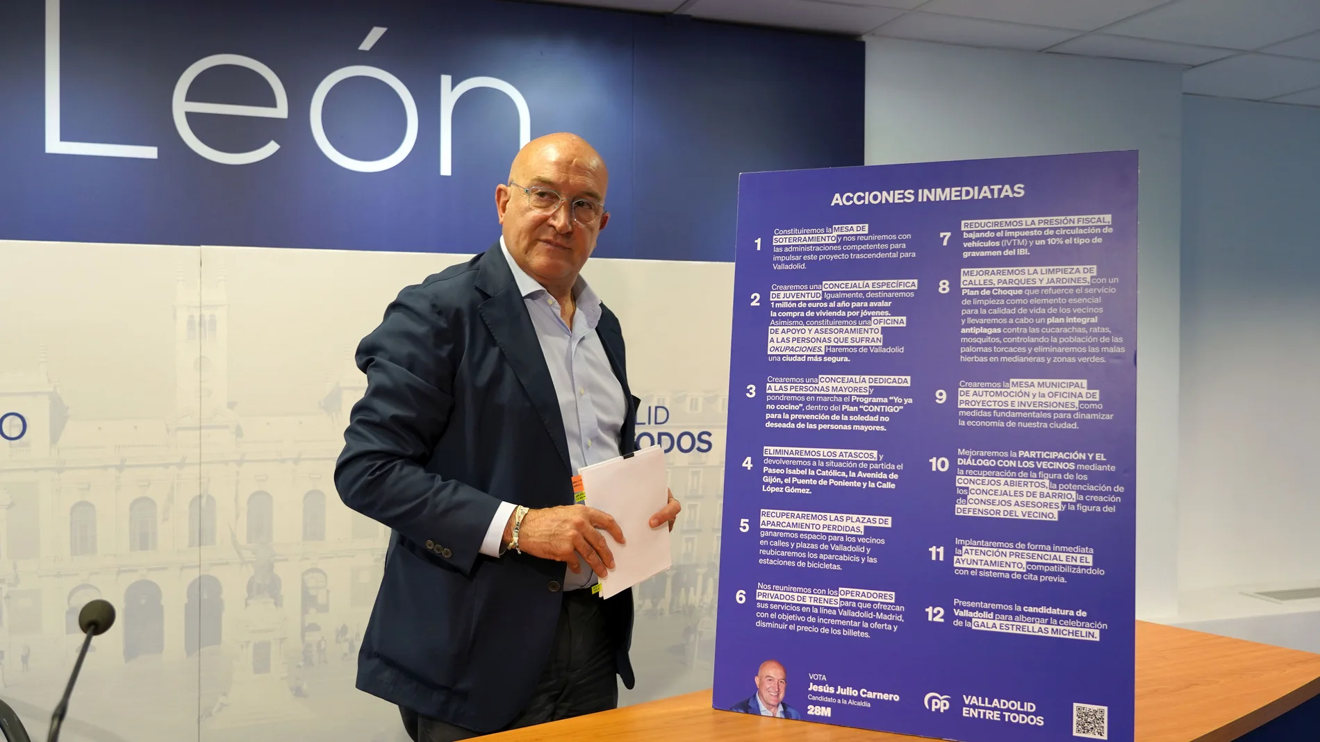 Carnero presenta las doce medidas inmediatas que acometerá en cuanto sea alcalde