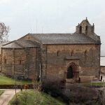 Imagen de la iglesia de Santiago, en Villafranca del Bierzo (León)