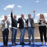 Mañueco, Bendodo, Barrios, Prada e Isabel Blanco, entre otros, saludan a los asistentes al acto en Zamora