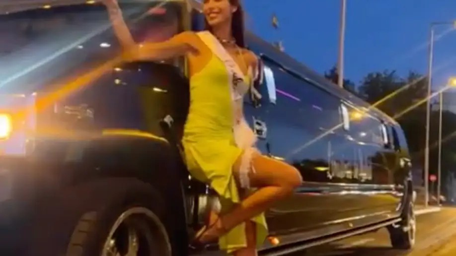 Marta López Álamo en su despedida de soltera