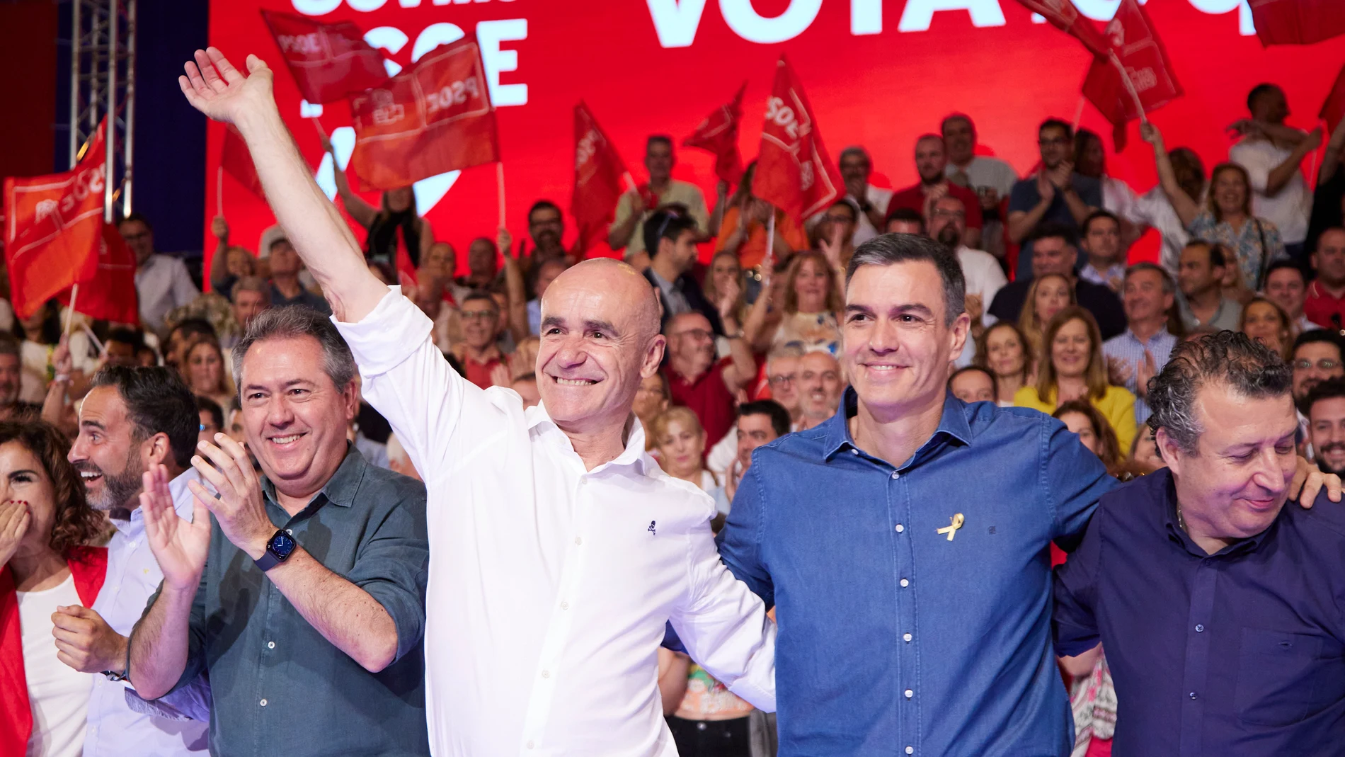 28M.- Sánchez señala que Sevilla estuvo en su cita con Biden y transferirá en junio 20 millones para el metro