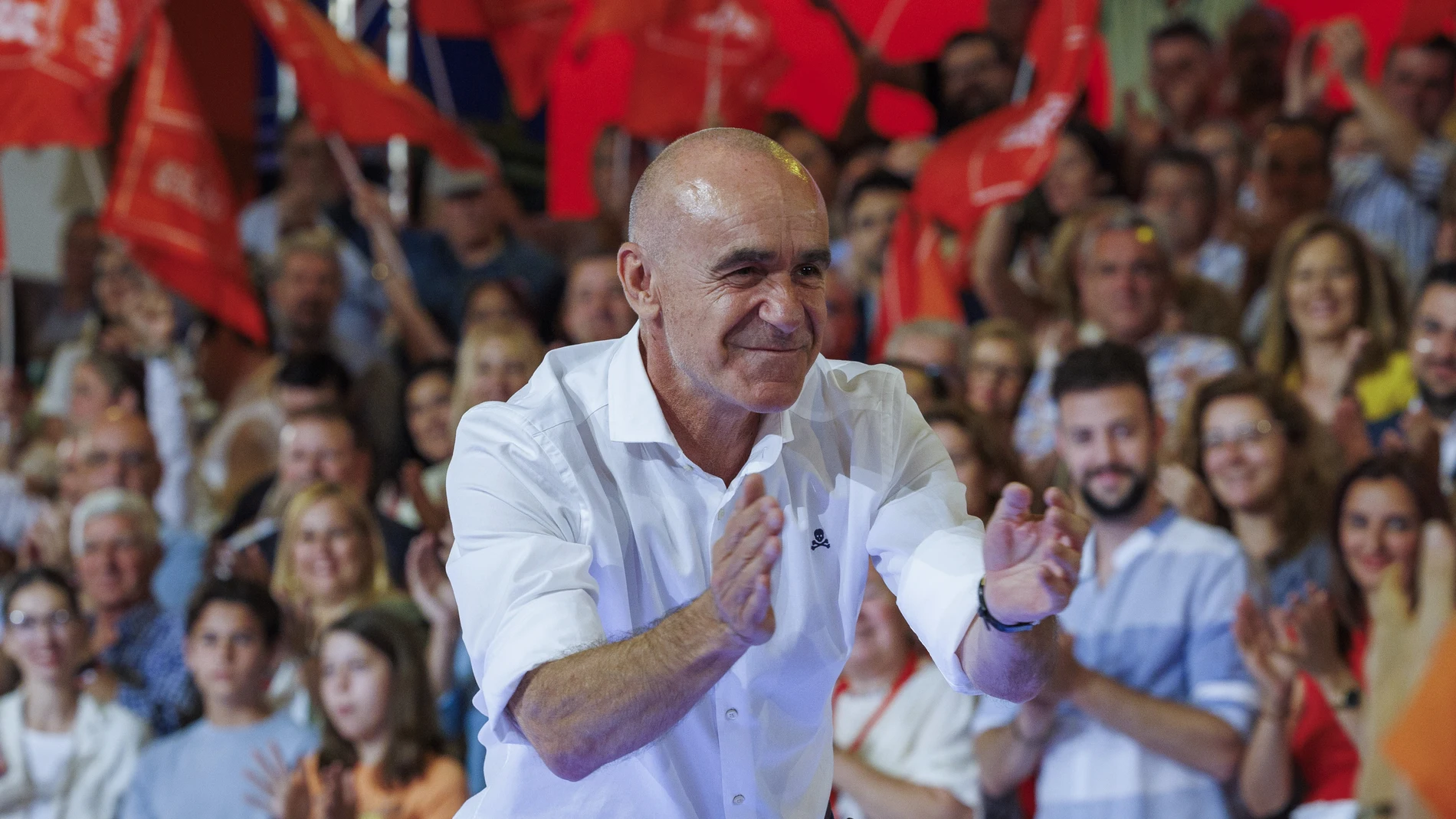 El candidato socialista y alcalde de Sevilla, Antonio Muñoz