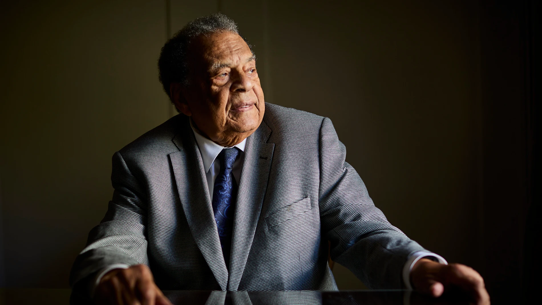 Entrevista con Andrew Young, primer embajador afroamericano de Estados Unidos ante la ONU, además de uno de los líderes en los años 60 junto a Luther King que ha recibido este lunes el Premio Mundial de la Paz y la Libertad