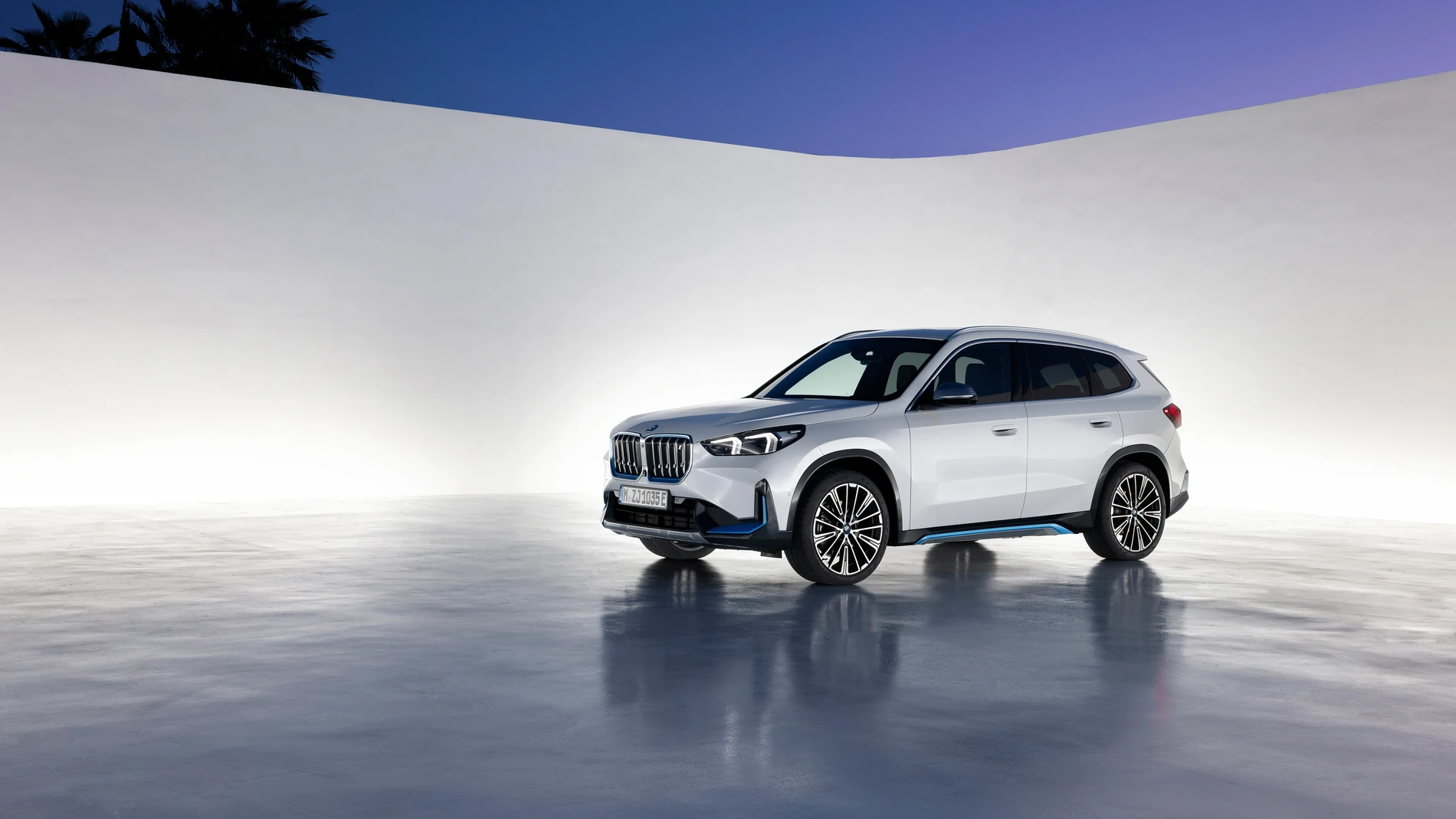 BMW electrifica la gama de sus X1