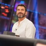 La incómoda confusión de Arturo Valls con un paparazzi que seguía a Paz Padilla