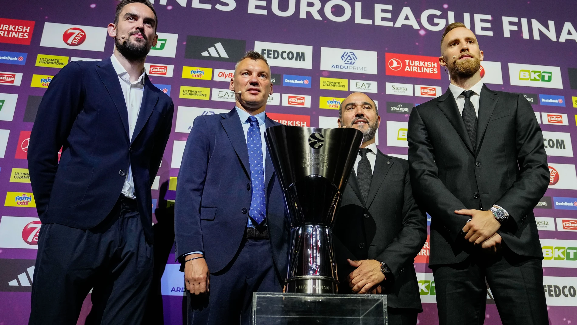 Satoransky, Jasikevicius, Chus Mateo y Musa, en Kaunas