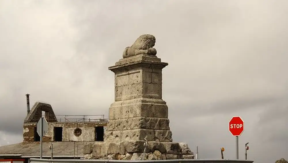 Alto del León