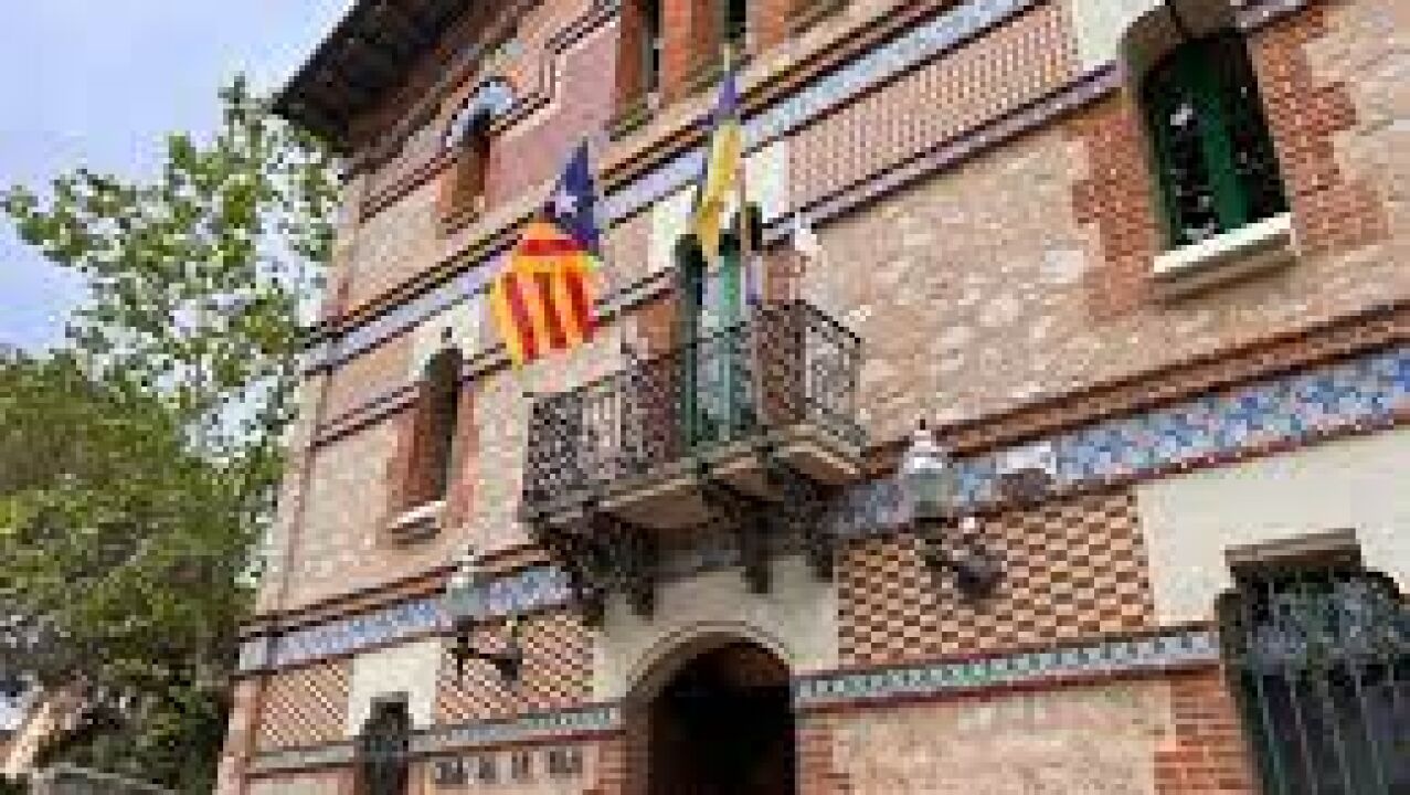 Denuncian que el Ayuntamiento de Begues (Barcelona) solo tiene la ...