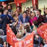 El secretario general del PSOE y presidente del Gobierno, Pedro Sánchez, en un acto de campaña en Santander.