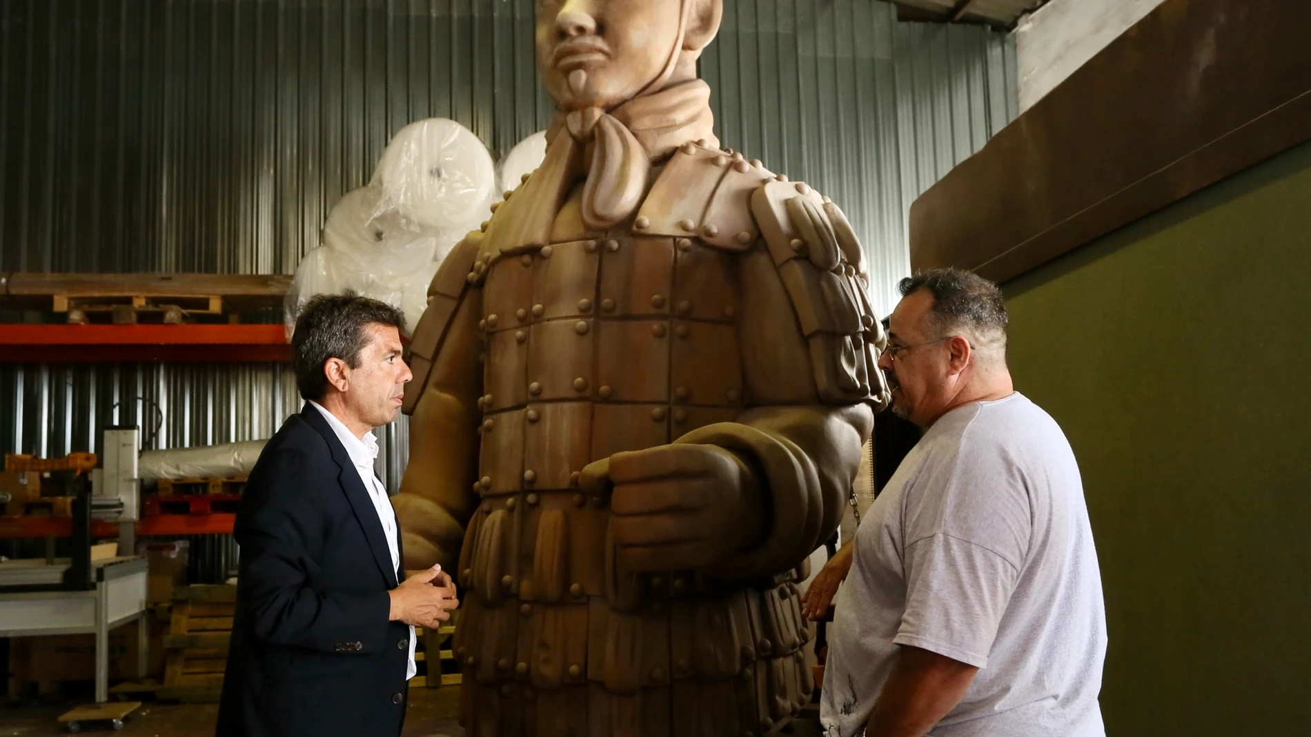 La pieza tiene once metros de altura y es obra de José Manuel García, 'Patxi'