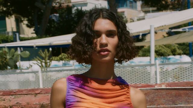 Los vestidos de tul prometen convertirse en un must este verano y lo puedes encontrar ya en tiendas