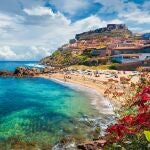 Olbia, una de sus playas, en la isla de Cerdeña.