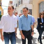 Juanma Moreno y Alfonso García, en Vera
