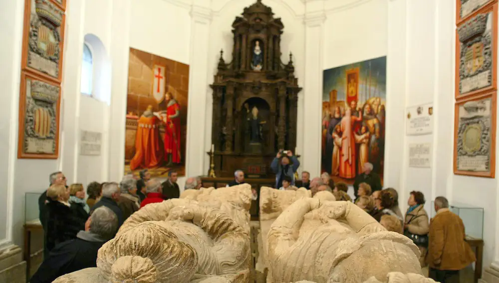 Sepulcro del Cid y doña Jimena en el monasterio de San Pedro de Cardeña