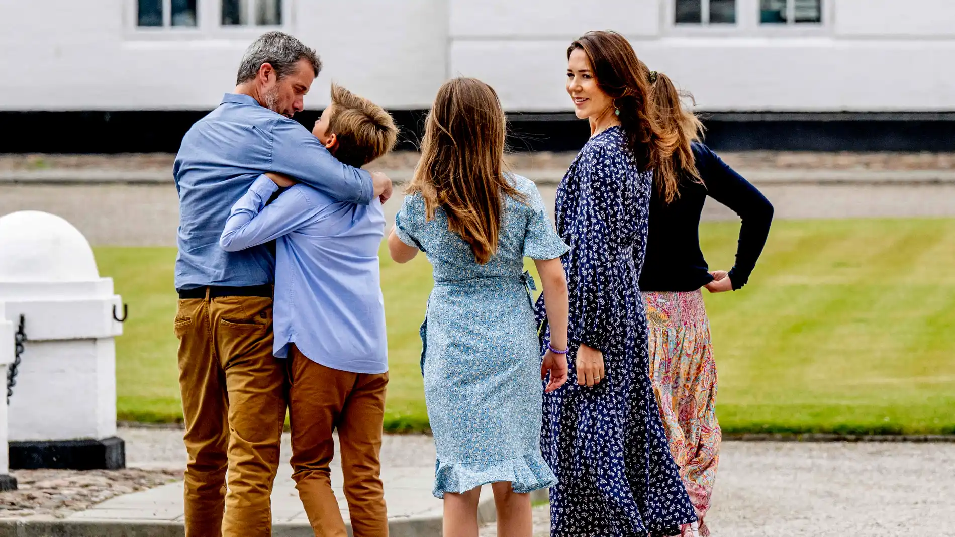 Federico de Dinamarca y su familia