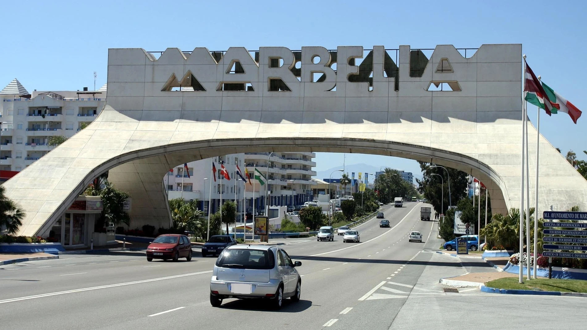 Una de las entradas a Marbella