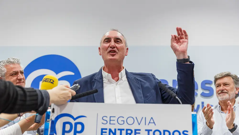 Mazarías durante la rueda de prensa