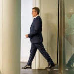 El líder del PP, Alberto Núñez Feijóo, ayer en la sede nacional del partido en los momentos previos a su comparecencia ante los medios 