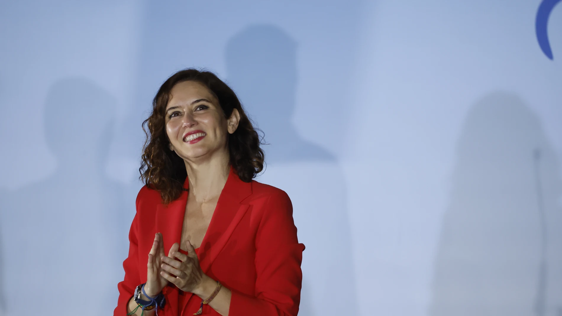 Isabel Díaz Ayuso con jeans.