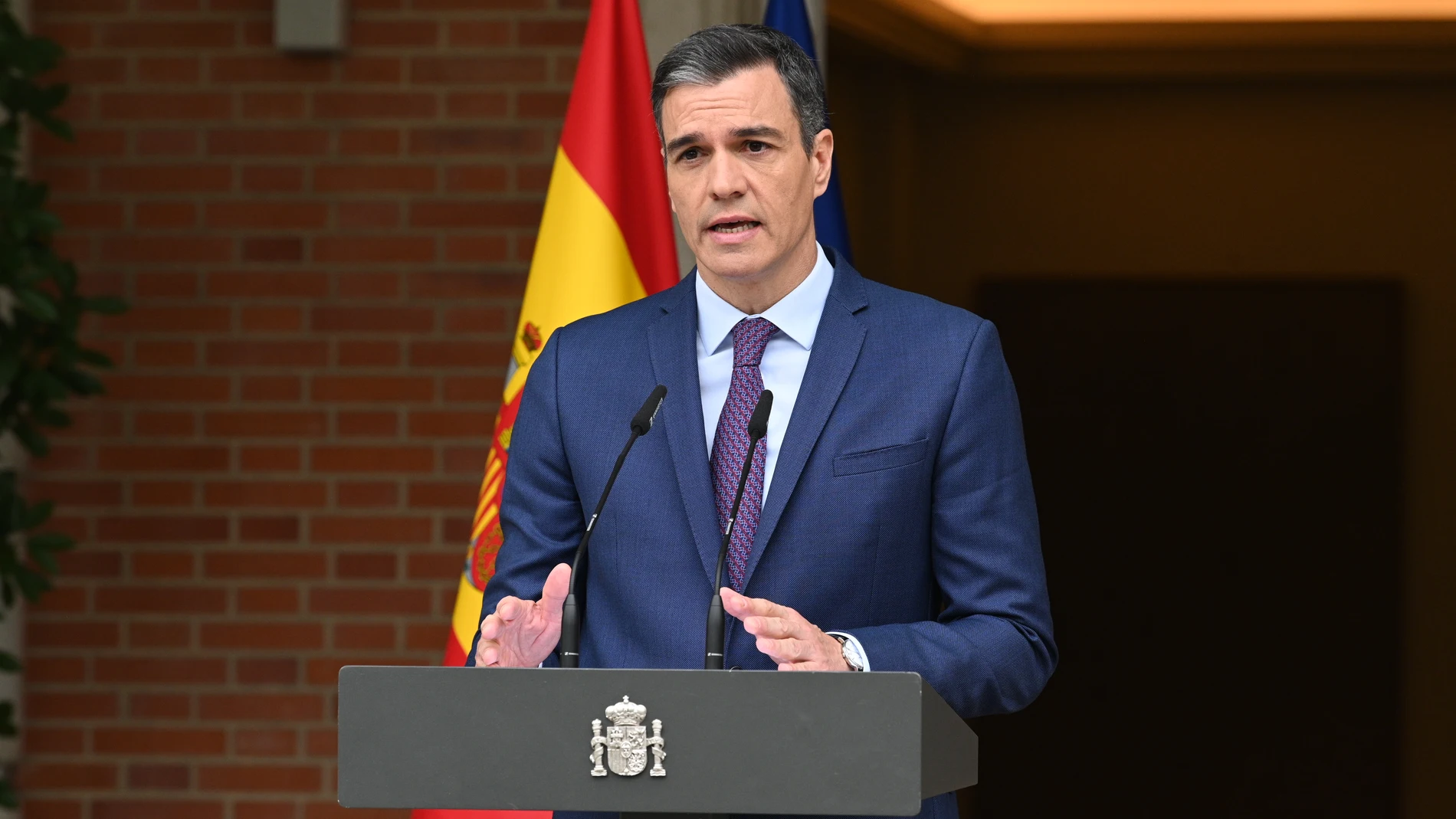 MADRID, 29/05/2023.- El presidente del Gobierno, Pedro Sánchez durante una rueda de prensa celebrada este lunes en la Moncloa, Madrid, donde ha anunciado el adelanto de las elecciones generales al domingo 23 de julio ante el mal resultado electoral del PSOE de ayer y ha dicho que es hora de que los ciudadanos "tomen la palabra". EFE/Moncloa / Pool / Borja Puig de la Bellacasa SOLO USO EDITORIAL/SOLO DISPONIBLE PARA ILUSTRAR LA NOTICIA QUE ACOMPAÑA (CRÉDITO OBLIGATORIO)