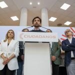 MADRID, 30/05/2023.- El secretario general de Ciudadanos, Adrián Vázquez, ofrece una rueda de prensa tras la reunión del Comité Nacional en Madrid, este martes, en la sede del partido en Madrid. La dirección de Ciudadanos ha decidido no concurrir a las elecciones generales del 23 de julio, pero no se disuelven y se dan un margen para iniciar un proceso "de rearme orgánico e intelectual".