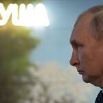 Russian President Vladimir Putin visits Zotov Cultural and Educational Centre in Moscow
