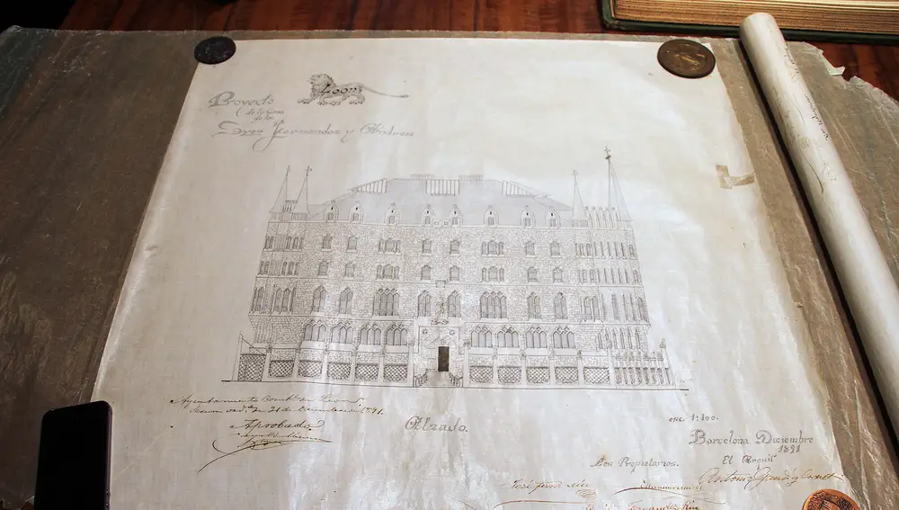 Planos originales del proyecto de la Casa Botines