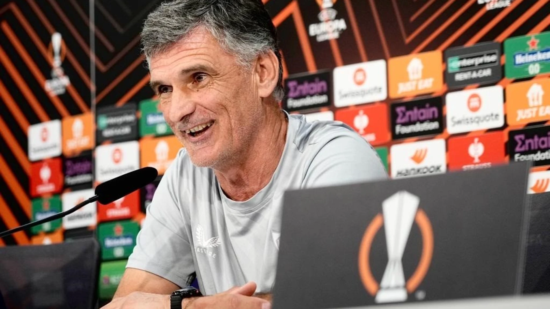 Fútbol/Liga Europa.- Mendilibar: "La historia está ahí y no miente, pero no gana partidos"