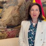 La ministra de Defensa felicita a las Fuerzas Armadas 