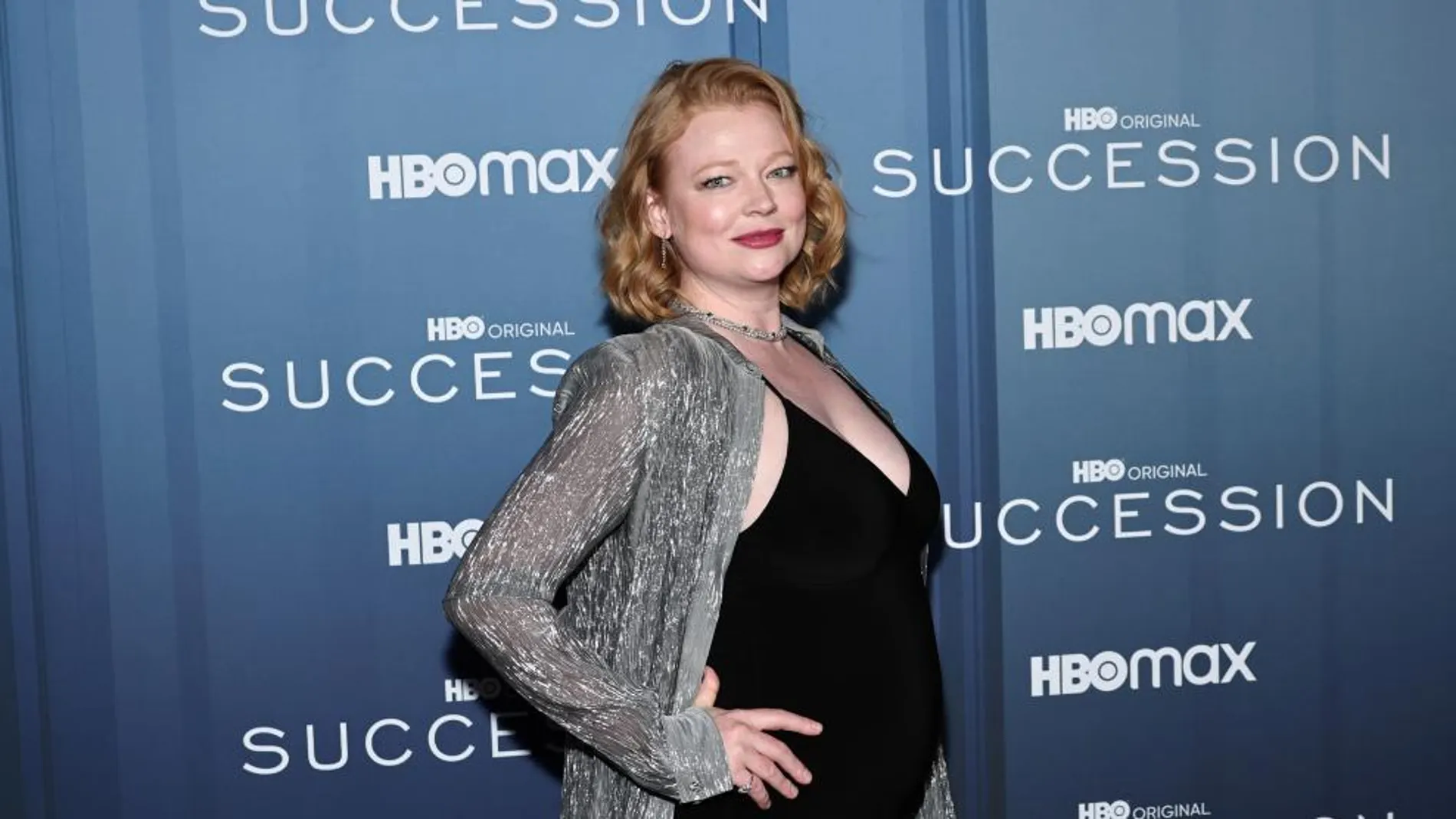 La actriz Sarah Snook posa encinta ante un photocall
