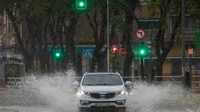 Murcia, ya en alerta naranja por las lluvias, junto a otras 14 CC. AA. en alerta amarilla