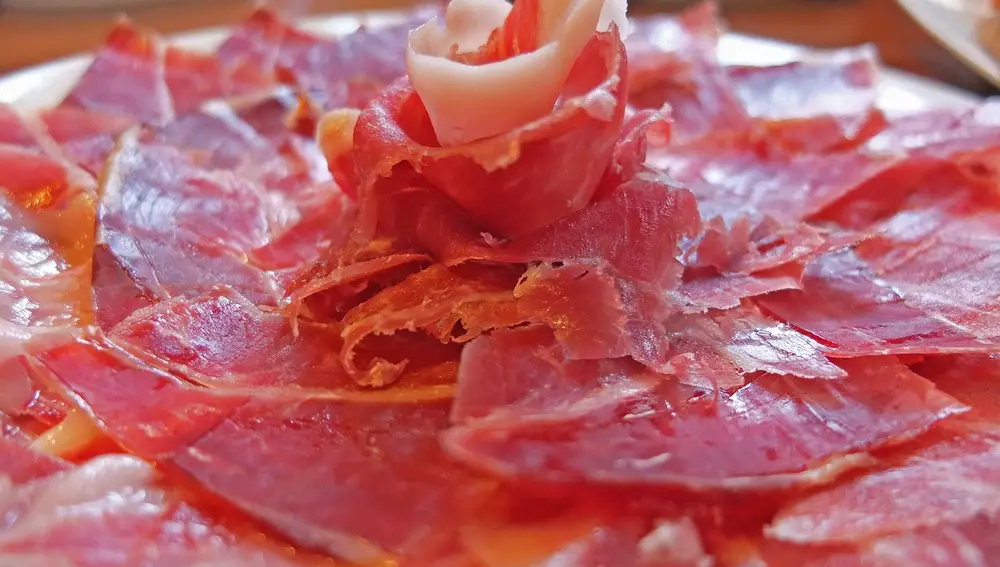 Un plato de jamón ibérico