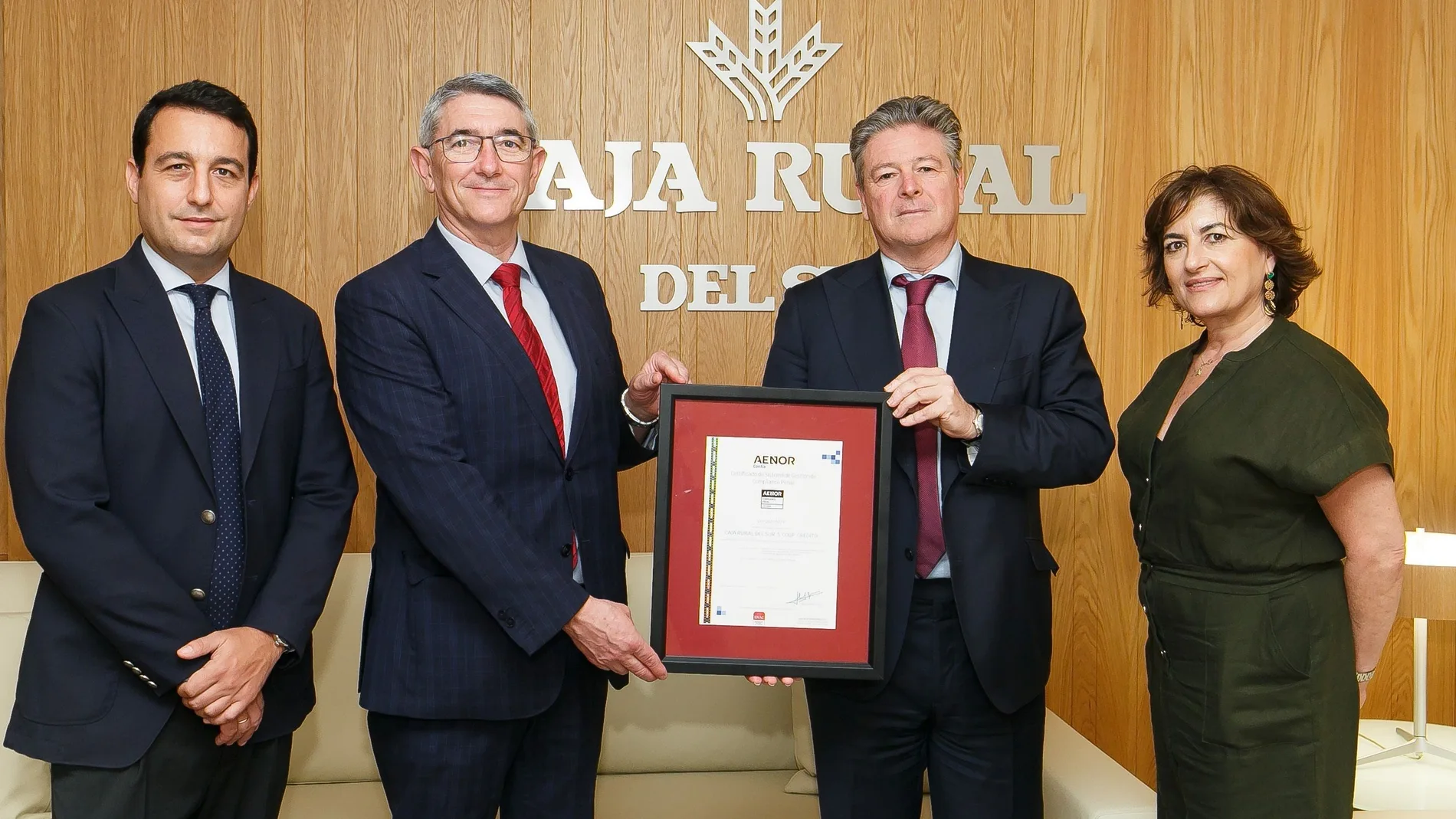 Caja Rural del Sur renueva por tres años más la certificación compliance penal otorgada por Aenor.