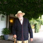 El escritor y poeta Antonio Pereira, en una foto de archivo en el Parador de Villafranca del Bierzo (León), que lleva su nombre
