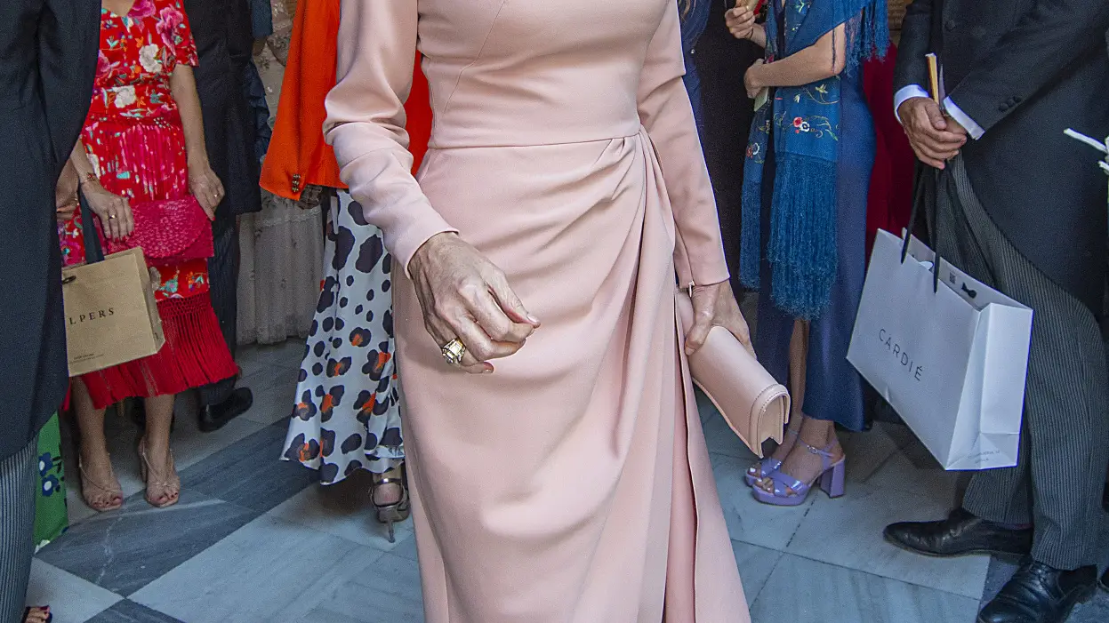 Isabel Preysler en una boda en Sevilla