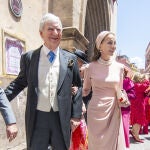 Isabel Preysler deslumbra en Sevilla con un look de invitada de lo más elegante y sofisticado