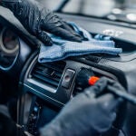 Imagen de archivo del interior de un coche