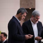 Coalición Canaria y el PP ultiman su pacto para gobernar juntos Canarias