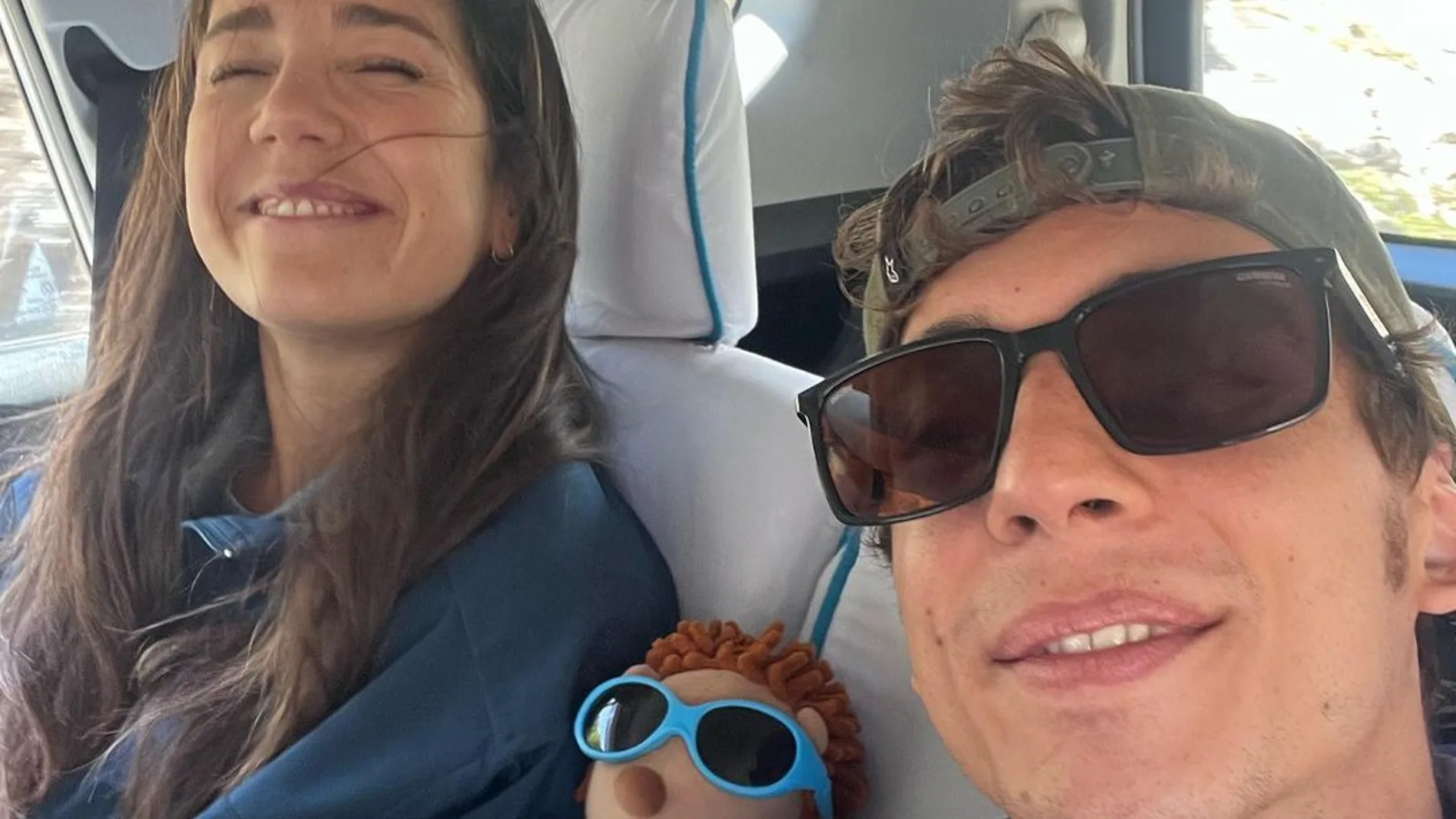 Miguel Herrán y Celia Pedraza