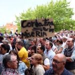 Protesta de los ganaderos salmantinos a las puertas de la Delegación Territorial