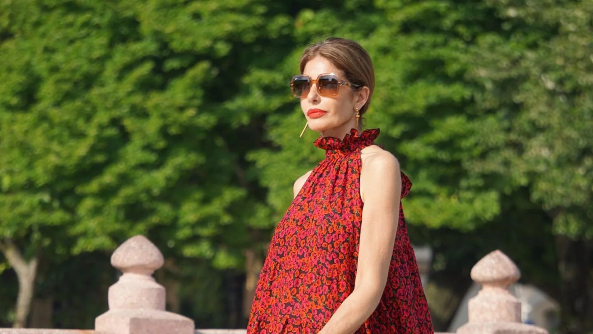 Pilar de Arce con vestido sueltecito.