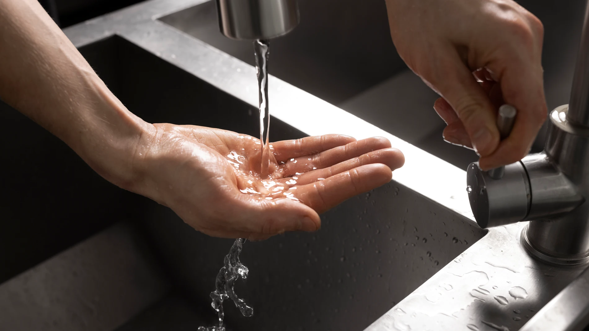 agua del grifo