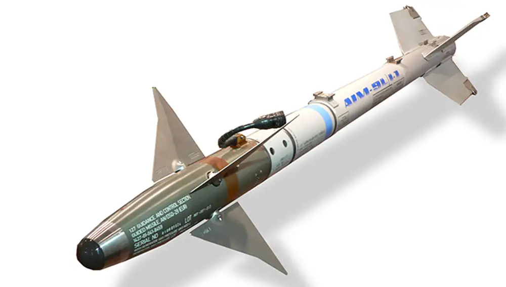 AIM-9L.
